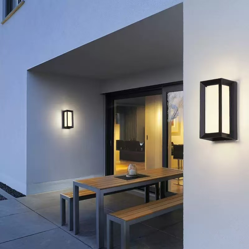 Lampada da parete per esterni  - Smart Garden Arduino recensione e prezzo